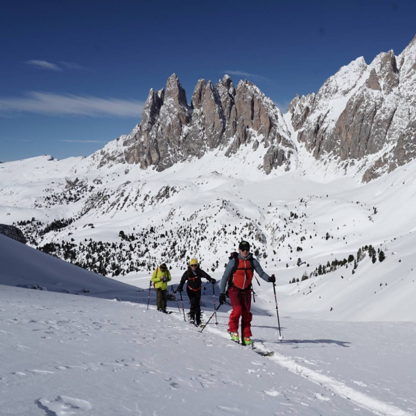Forcella della Roa &ndash; Puez - Settimana di sci alpinismo in Val Gardena con le Guide Catores - Catores