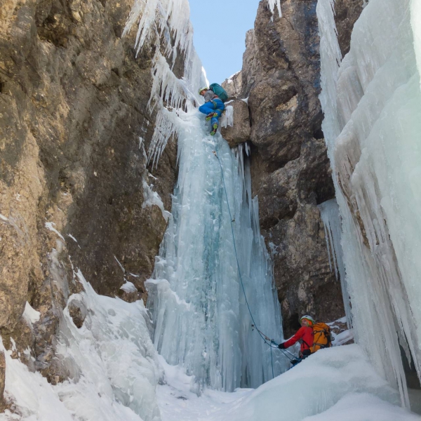  - Ice Climbing Coaching in Val Gardena &ndash; Dolomites - Catores