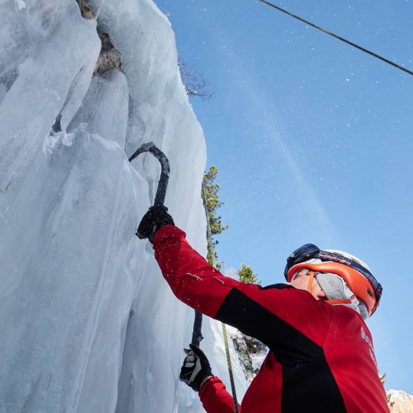 - Ice Climbing Coaching in Val Gardena &ndash; Dolomites - Catores