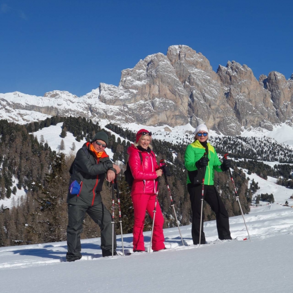 Tour auf Juac unter den Geislern - Private Schneeschuhwanderung Gr&ouml;den - Catores