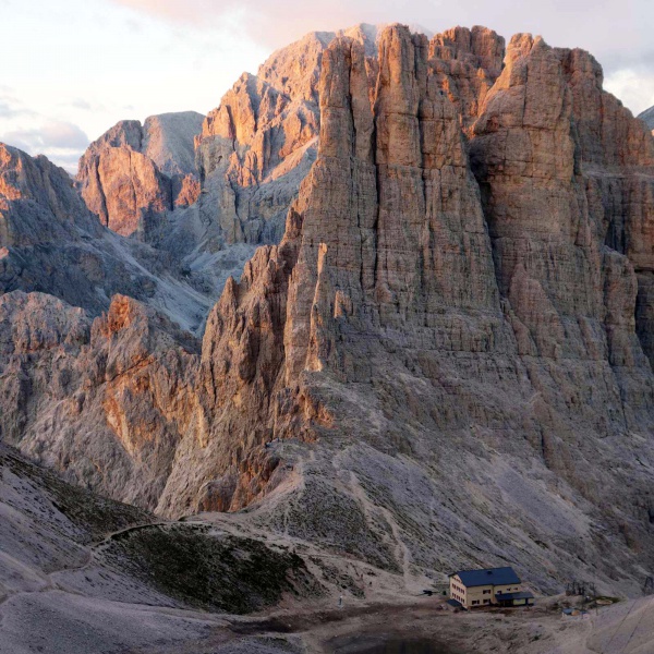 Three Magnificent Rock Spires &ndash; The Vajolet Towers - Across the Rosengarten - Catinaccio | Alpine Climbing Weekend - Catores