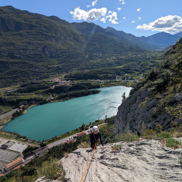 Via Due spigoli - Santa Massenza - Arrampicata ad Arco &ndash; Vie lunghe con guida alpina - Catores