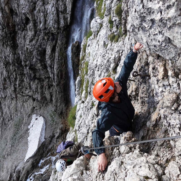 Pisciadu Wasserfall - Pisciadu-Tridentina Klettersteig mit Bergf&uuml;hrer - Catores