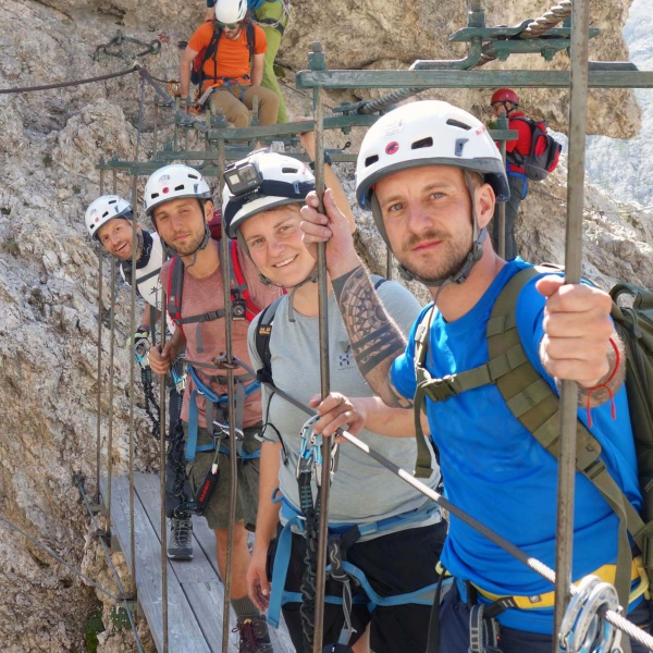 H&auml;ngebr&uuml;cke - Pisciadu-Tridentina Klettersteig mit Bergf&uuml;hrer - Catores