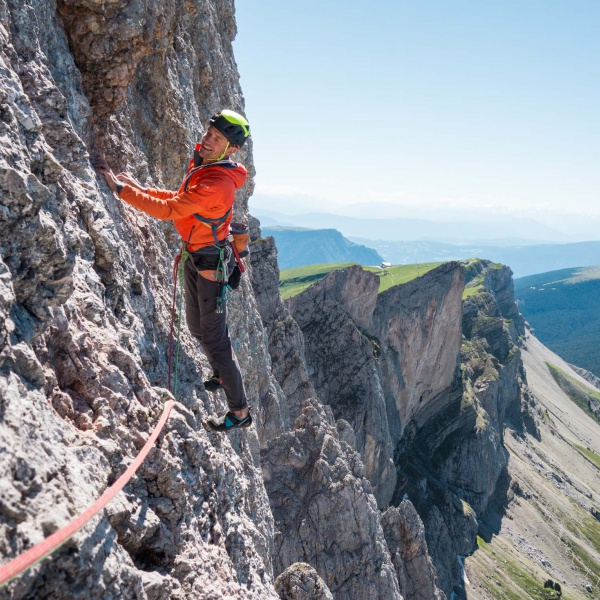 Adam Holzknecht - 