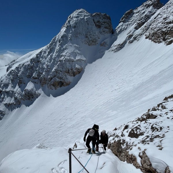 Winterliche Verh&auml;ltnisse im Juni - Marmolada - Normalweg mit Bergf&uuml;hrer - Catores